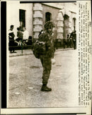 MILITARY BRITISH ARMY POLICE MEMBERS - Vintage Photograph