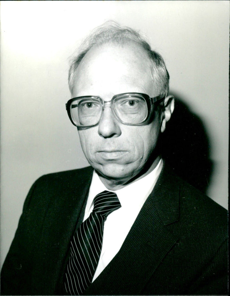William R. Finger - Vintage Photograph