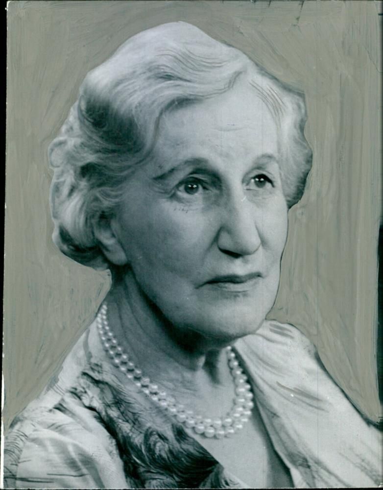 Lady Violet Bonham Carter - Vintage Photograph