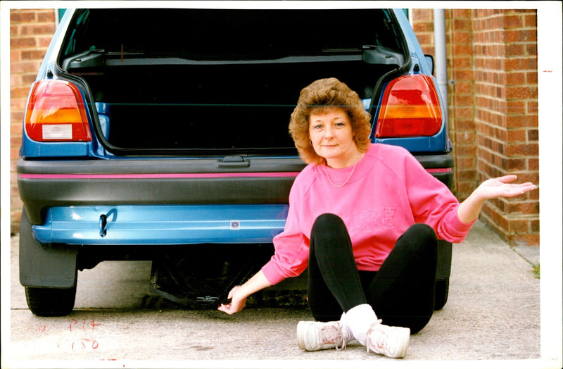 1993 PEUGEOT WILL SELL YOU ALTERNATIVE COURSE DANCY MONEY WAS ONLY PETER - Vintage Photograph