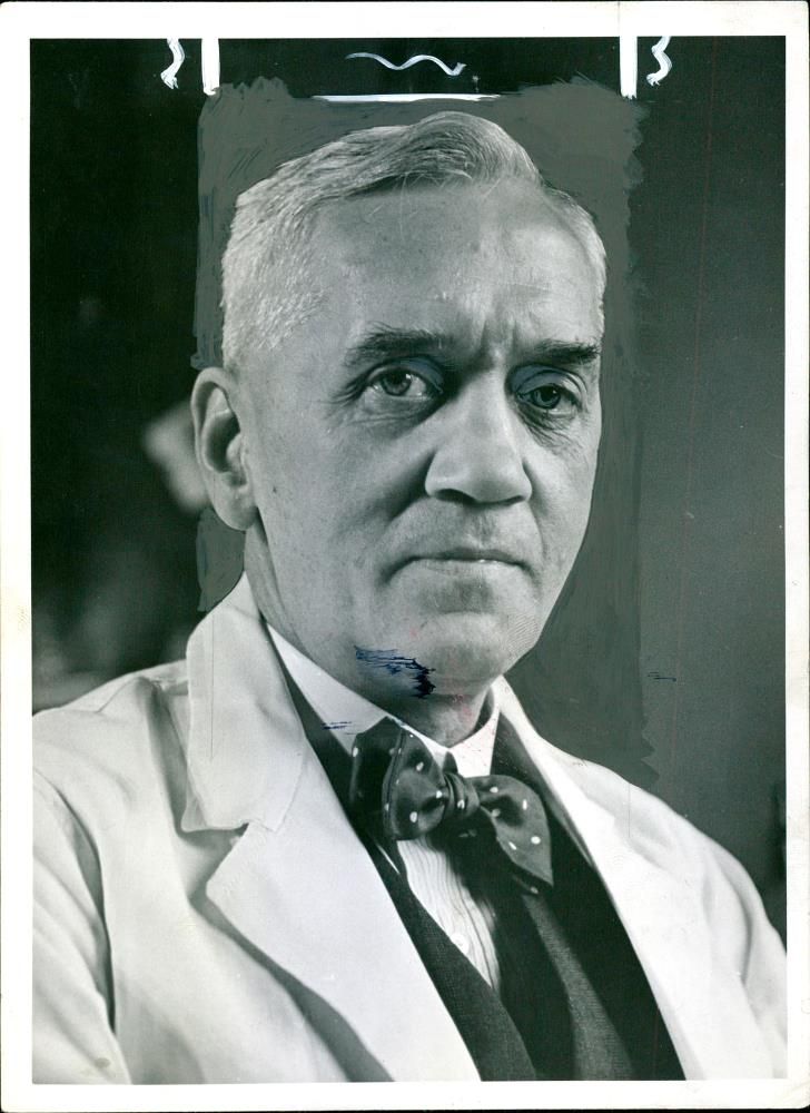 Sir Alexander Fleming - Vintage Photograph