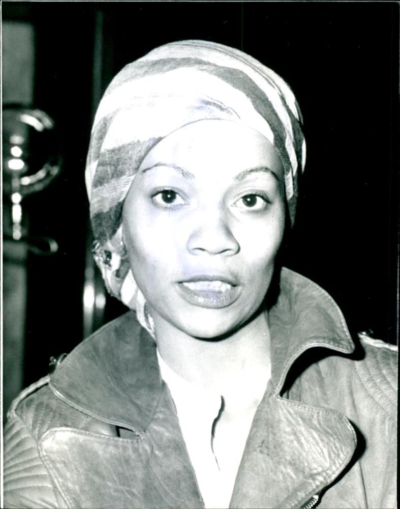Eva Mottley. - Vintage Photograph