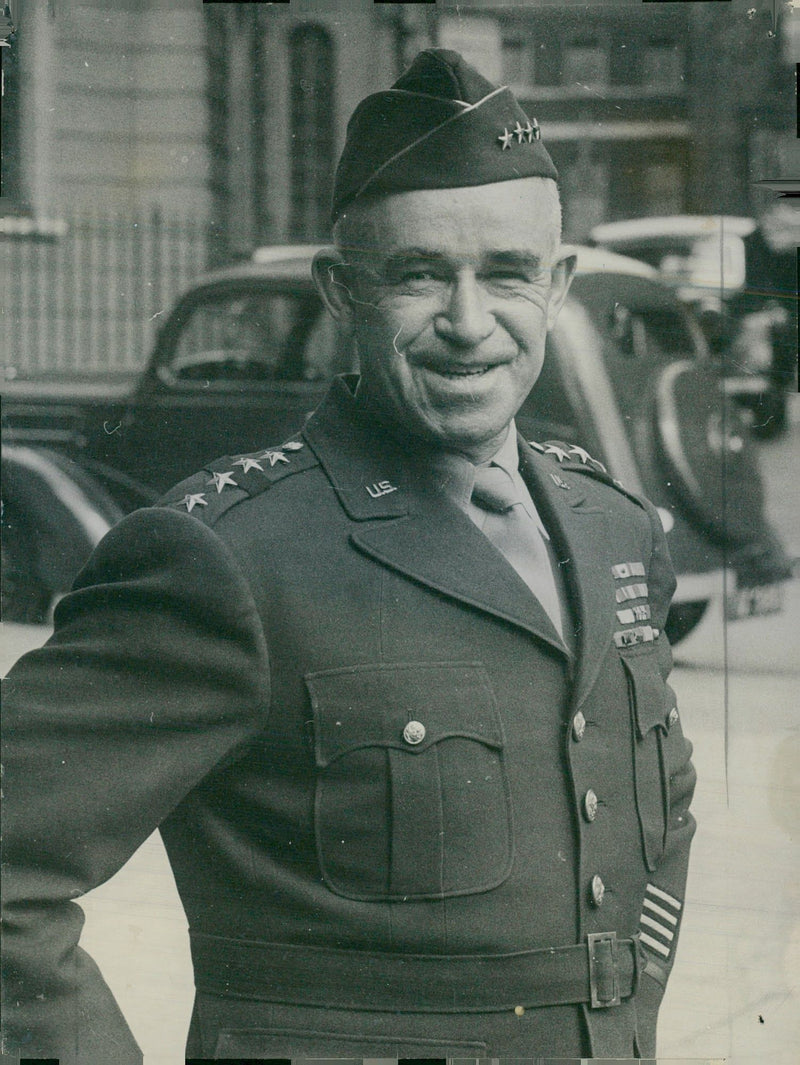 Gen. Omar Bradley - Vintage Photograph
