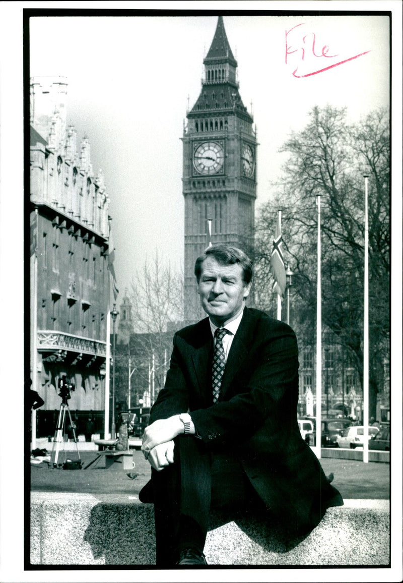 Paddy Ashdown - Vintage Photograph