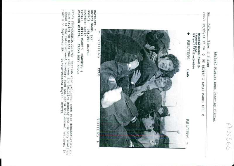 1994 SEPTEMBER MADRID MEETINGS ANNUAL BANK BACH RIOT WRITER INTERNATIONAL - Vintage Photograph