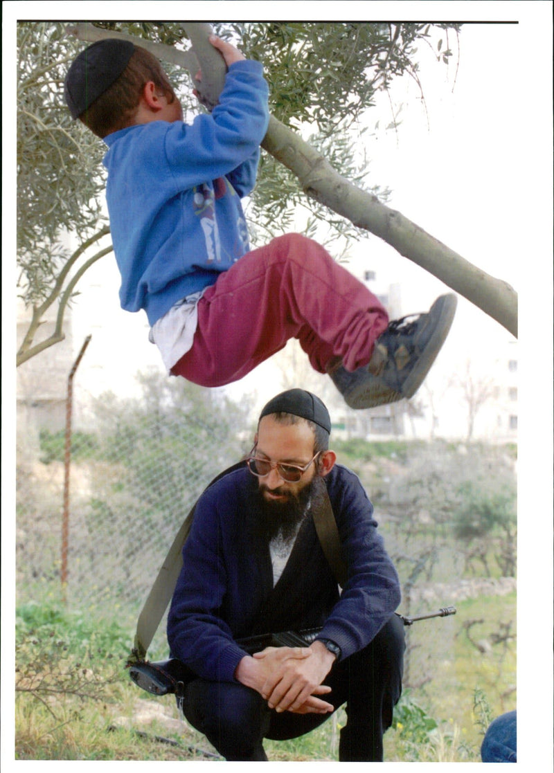 1994 RIGHT WING LEADERS CONTINUED ACCUSE ISR TONY PRIME TITLE WRITER COUNTRY - Vintage Photograph