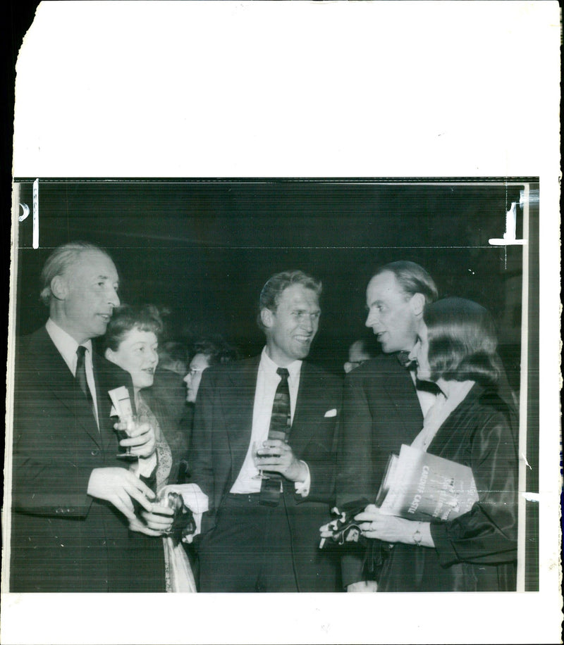 1958 AMONG THE GUESTS WERE LOUIS MAREU MUSIC WRITER WIFE ELIZABETH - Vintage Photograph