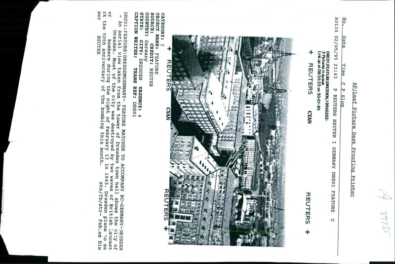 1945 LEAF PICTURE DESK PROOFING PRINTER DATE TIME WRITER COUNTRY BRITISH - Vintage Photograph