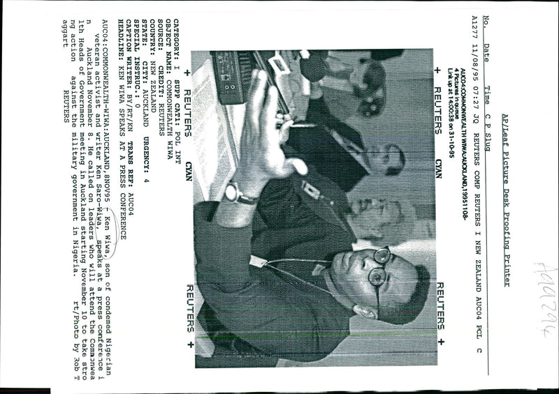 1995 KEN WIWA SON CONDEMED NIGERIAN VEERAN ACI ROB MILITARY WRITER PRESS - Vintage Photograph