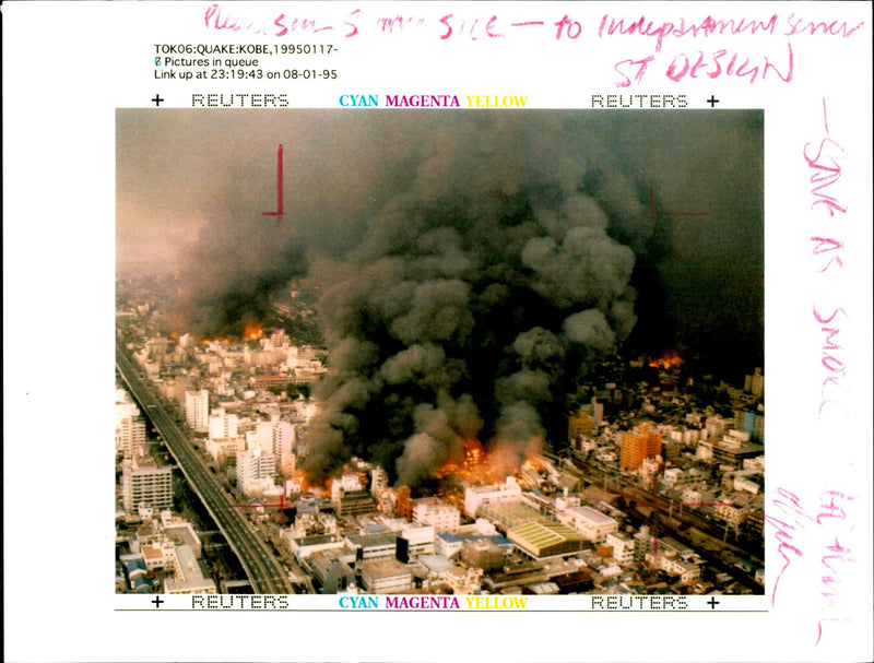 1995 LEAST PEOPLE ARE CONFIRMED DEAD AND OVER INJURED WRITER COUNTRY BLACK - Vintage Photograph