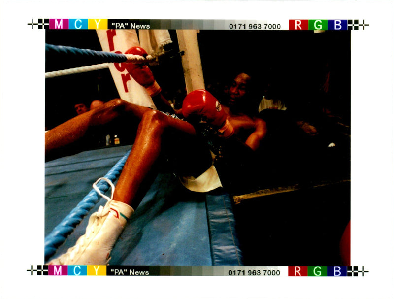 1995 THE CHALLENGER DIT SEAN DEMPSEY BILLY SCHWER TITLE ALBERT WRITER COUNTRY - Vintage Photograph