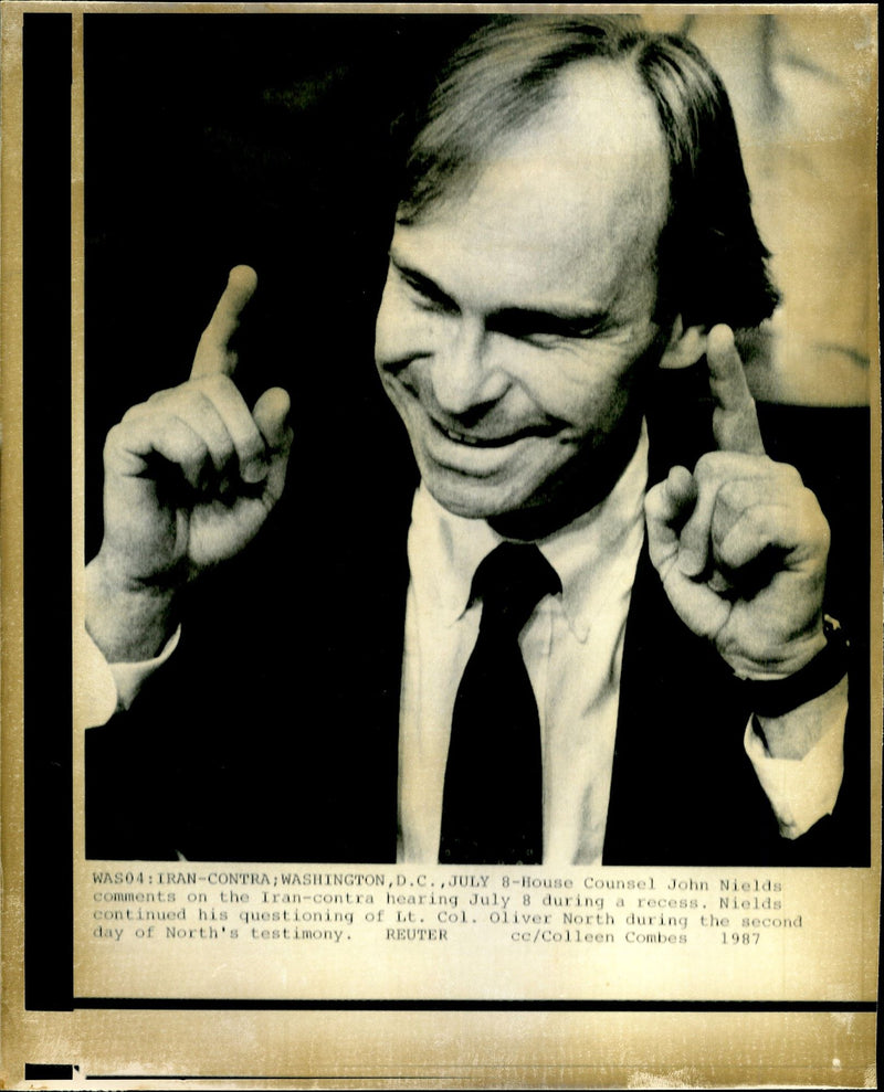 1982 HOUSE COUNSEL JOHN NIELDS CONTINUED REUTER COLLEEN COMBES SECOND IRAN - Vintage Photograph