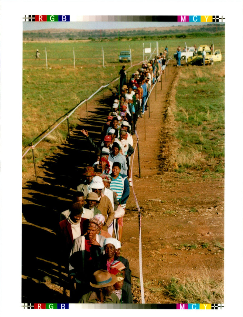 1995 THIS THE FIRST TIME CITIZENS PHILIP LITTLETON NANWRGB WRITER COUNTRY - Vintage Photograph