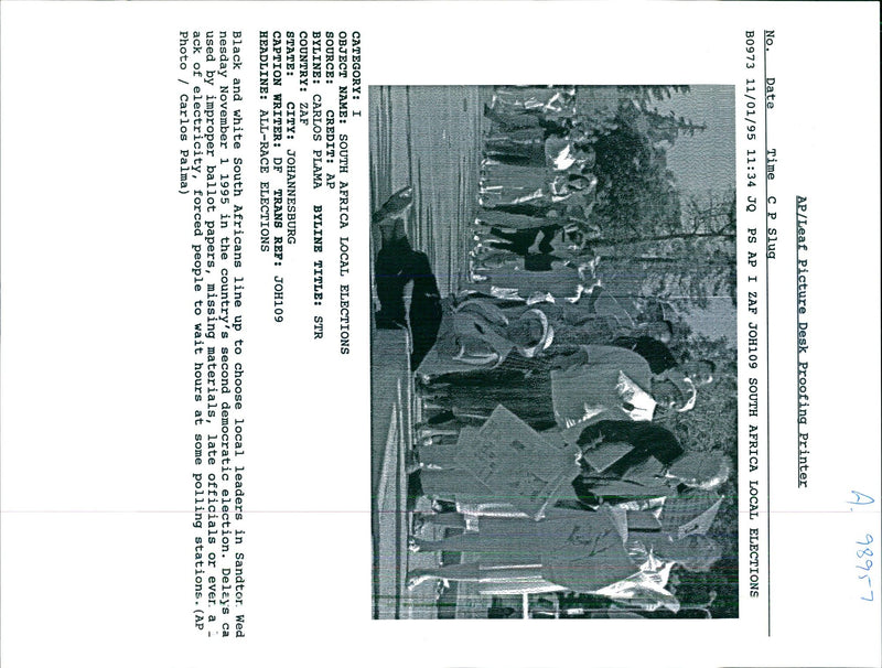 1995 LEAF PICTURE DESK PROO CARLOS PALMA WHITE WRITER SECOND COUNTRY TITLE - Vintage Photograph