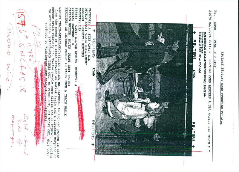 1996 TWELVE PEOPLE WERE KILLED AND INJURE CRASH WASHINGTON POST USA WRITER - Vintage Photograph