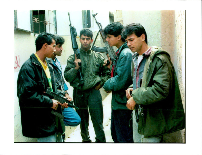 1994 SIX FATAH HAWKS WERE KILLED LAST EVENING NABIL TITLE WRITER COUNTRY - Vintage Photograph