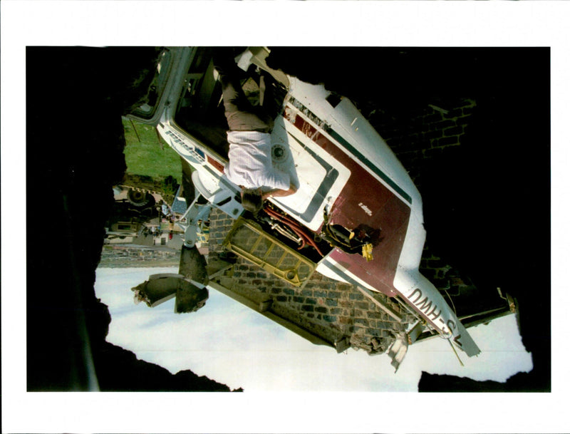 1994 POLICE SAID THEY HAD FOUND BULLET JOAO SILVA TITLE WRITER COUNTRY BLACK - Vintage Photograph