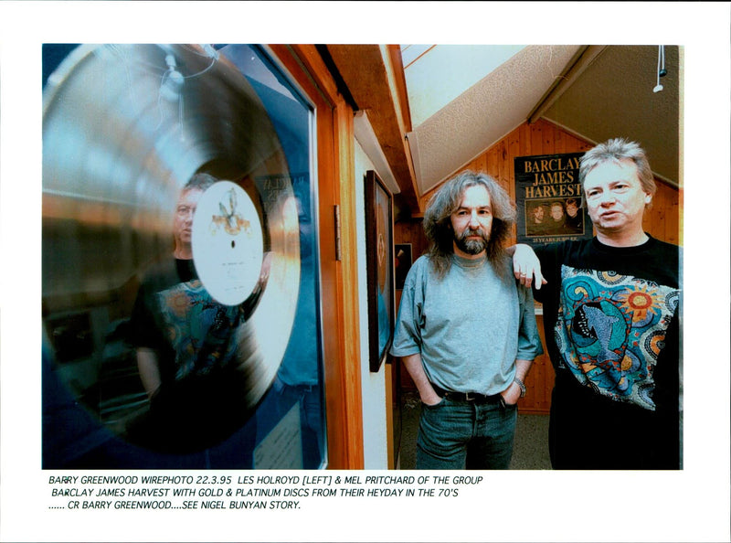 1995 BARCLAY JAMES HARVEST BARRY GREENWOOD WIREPHOTO LES HOLROYD LEFT NIGEL - Vintage Photograph