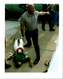 1995 LEAF PICTURE DESK PROOF KARIM SHAMSI JCS CAR WRITER COUNTRY USA TITLE - Vintage Photograph