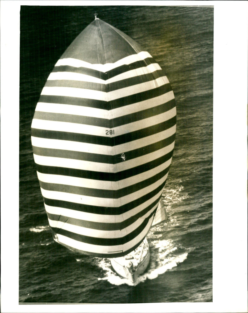 Ships: Yacht: Ondine II - Vintage Photograph