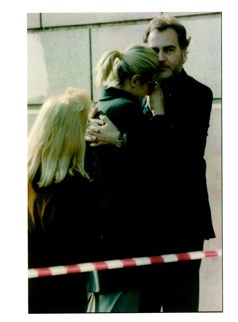 1995 MAURIZIO GUCCI WAS HIT TWO THR LUCA BRUNO TITLE DEATH WRITER ITALY - Vintage Photograph