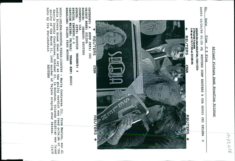 1995 YOLANDA SALDIVAR WAS FOUND MARIA CONTRERAS STAR USA WRITER COUNTRY - Vintage Photograph