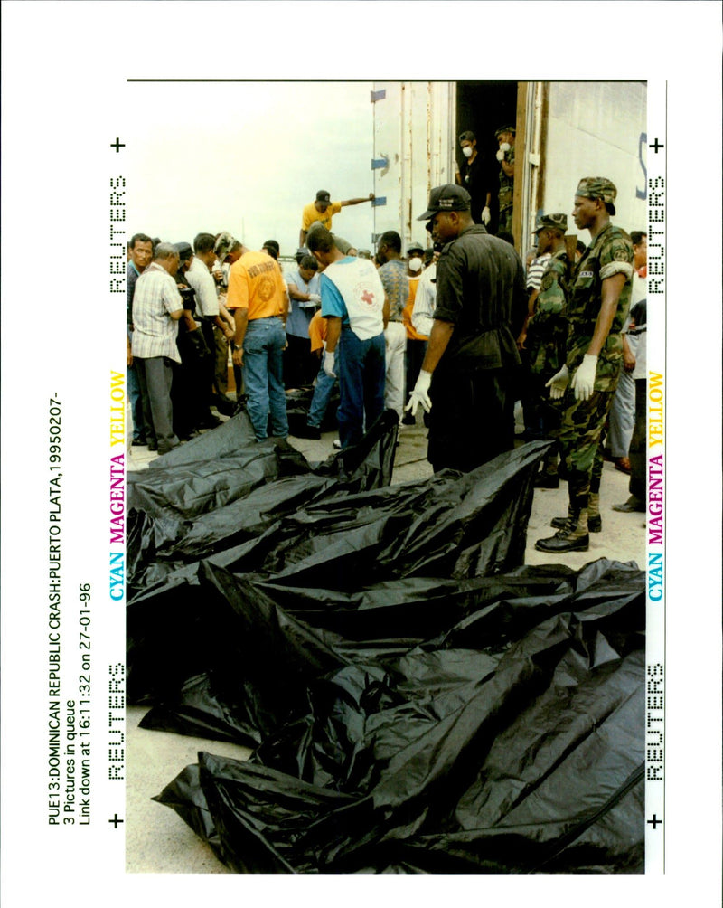 1996 PUE DOMINICAN REPUBLIC CRASH PUERTO ANA MARTINEZ AIRCRAFT WRITER COUNTRY - Vintage Photograph