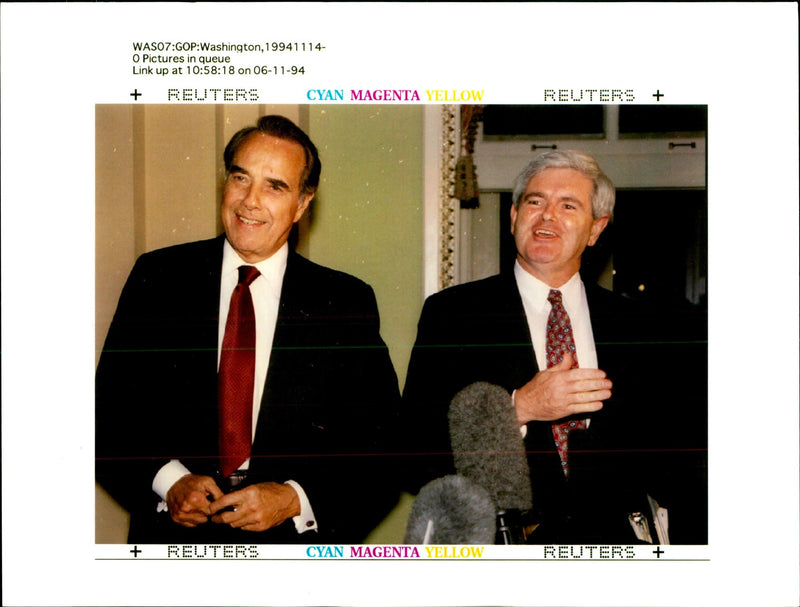 1994 BOB DOLE AND GINGRICH RON THOMAS REUTER USA WRITER TOGETHER PRESS - Vintage Photograph