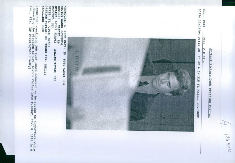 1994 LEAF PICTURE DESK PROOFI LYNNE SLADKY BUSH TITLE USA WRITER COUNTRY - Vintage Photograph