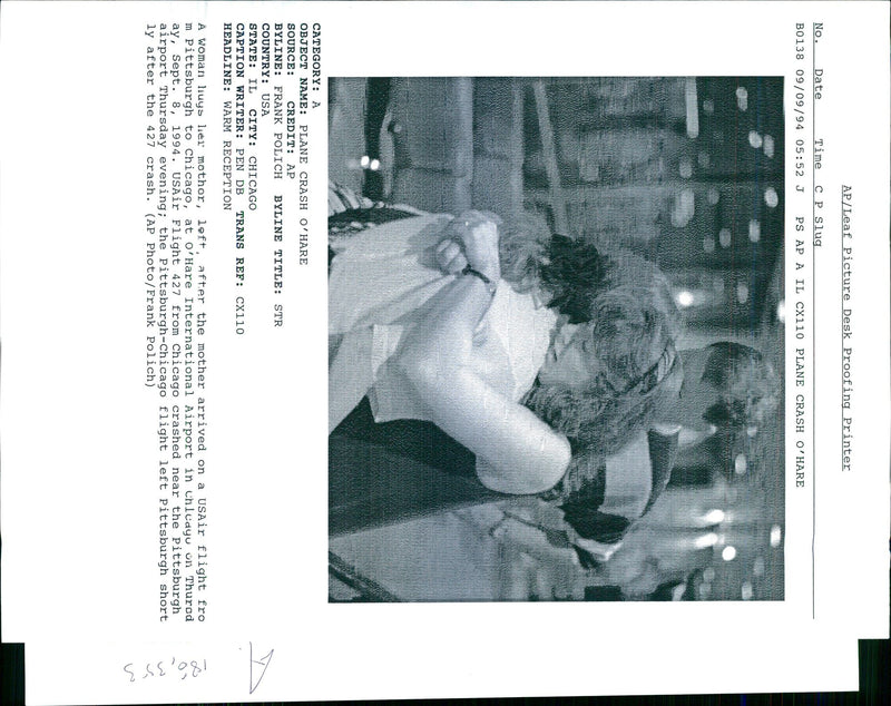 1994 USAIR FLIGHT FROM CHICAGO CRASHED NEAR THE PIT AIRCRAFT WRITER INTERNATIONAL - Vintage Photograph