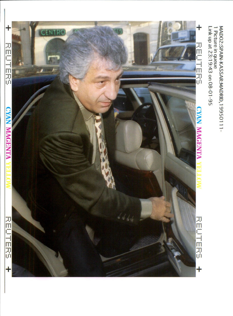 1995 MONZER ALKASSAR DESMOND BOYLAN REUTER CAR SHIP WRITER COUNTRY ITALIAN - Vintage Photograph