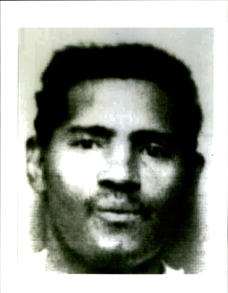 1996 LEAF PICTURE DESK PROOFING PRINTER DATE POLICE WRITER WIFE USA TITLE - Vintage Photograph