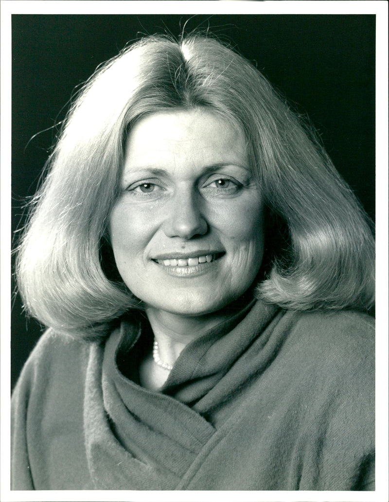 Ros Kelly - Vintage Photograph