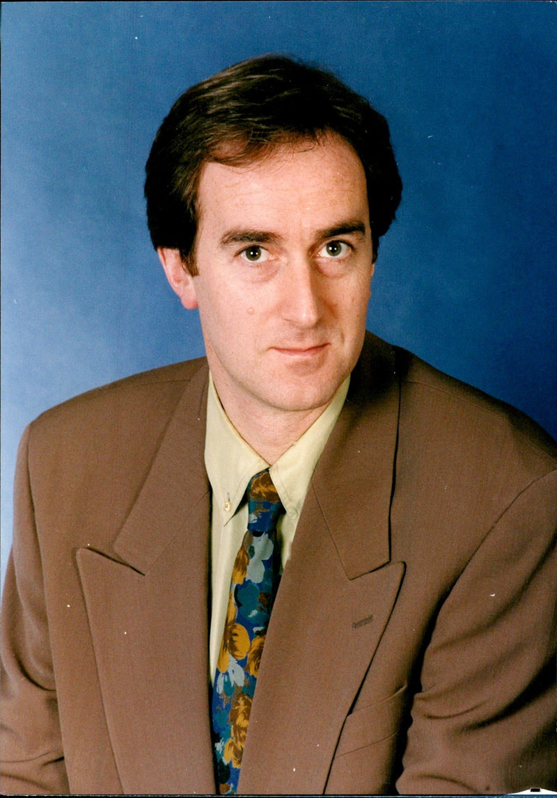 1992 ANGUS DEAYTON PRESENTERS COMEDY ACTO UNIVERSAL WRITER PRESS - Vintage Photograph