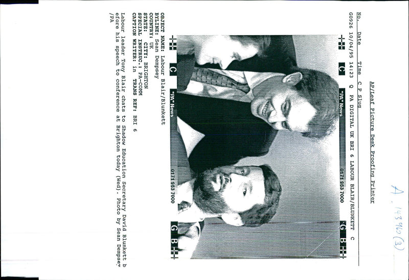 1995 AND LEAF PICTURE DESK PROOFI SEAN DEMPSEY WRITER LEADER COUNTRY DAVID - Vintage Photograph