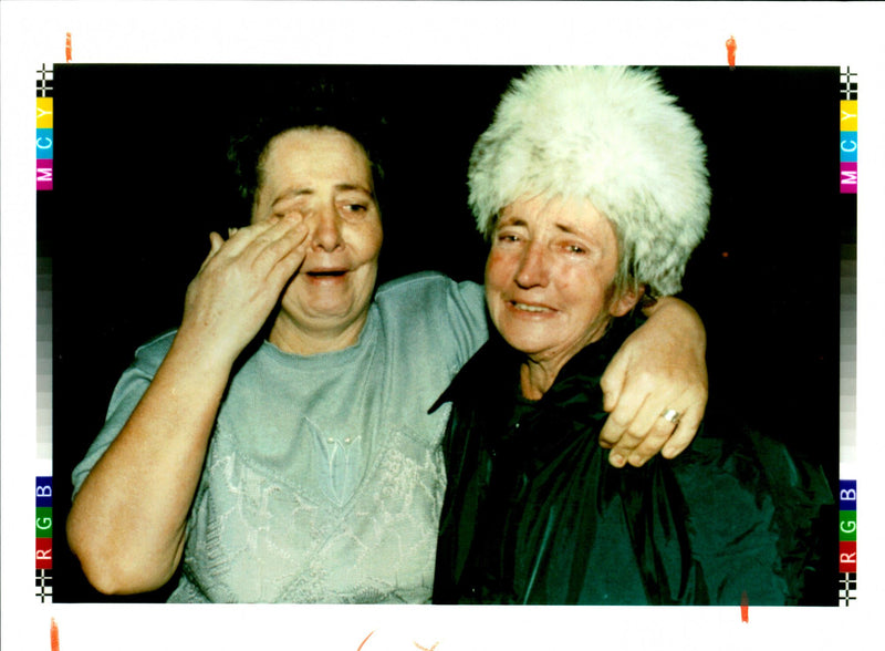 1996 HAJRULI FEHIM DEMIR NIE WRITER COUNTRY DAUGHTER FAMILY INTERNATIONAL - Vintage Photograph