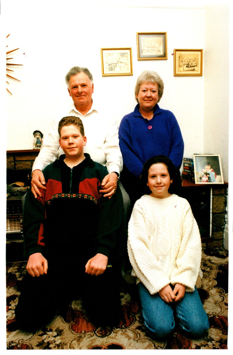 FREELANCE WRITER AND PHOTOGRAPHER CLARE ARRON MRS BRIAN SUSAN - Vintage Photograph