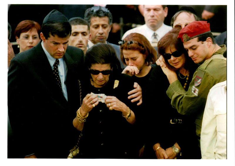 1995 LEAH RABIN WIDOW LATE TONY PRIME JEROME TITLE DAUGHTER WRITER COUNTRY - Vintage Photograph