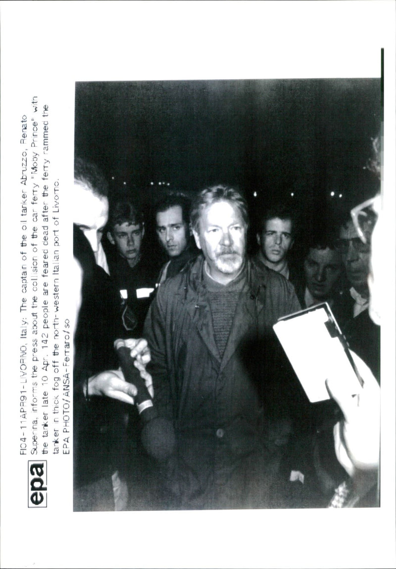 1991 PEOPLE ARE FEARED DEAD AFTER THE FERTY RAMMED TANK CAR SHIP PRESS PRINCE - Vintage Photograph