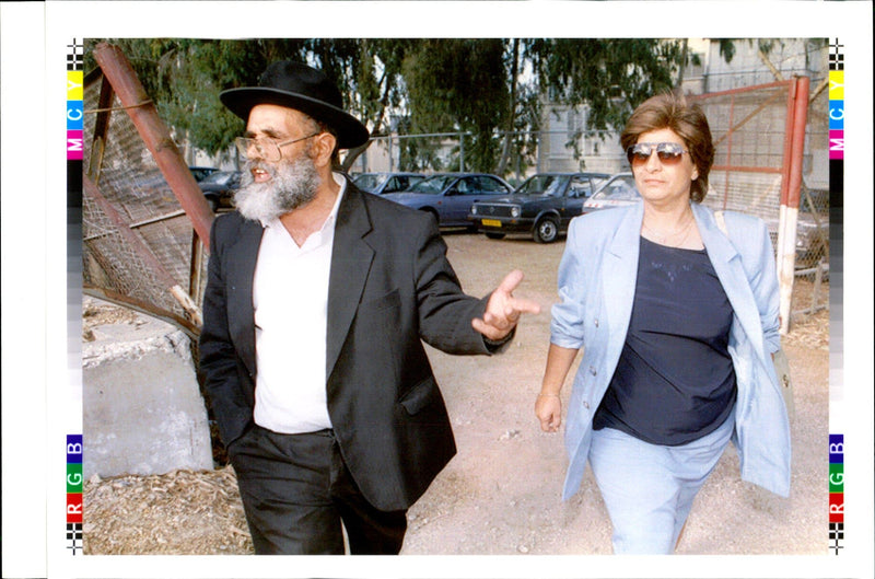 WRITER COUNTRY - Vintage Photograph