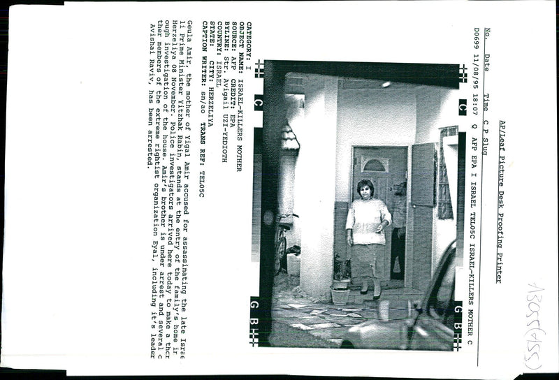 1995 YIGAL AMIR ACCUSED TONY PRIME POLICE WRITER LEADER INCLUDING MEMBERS - Vintage Photograph