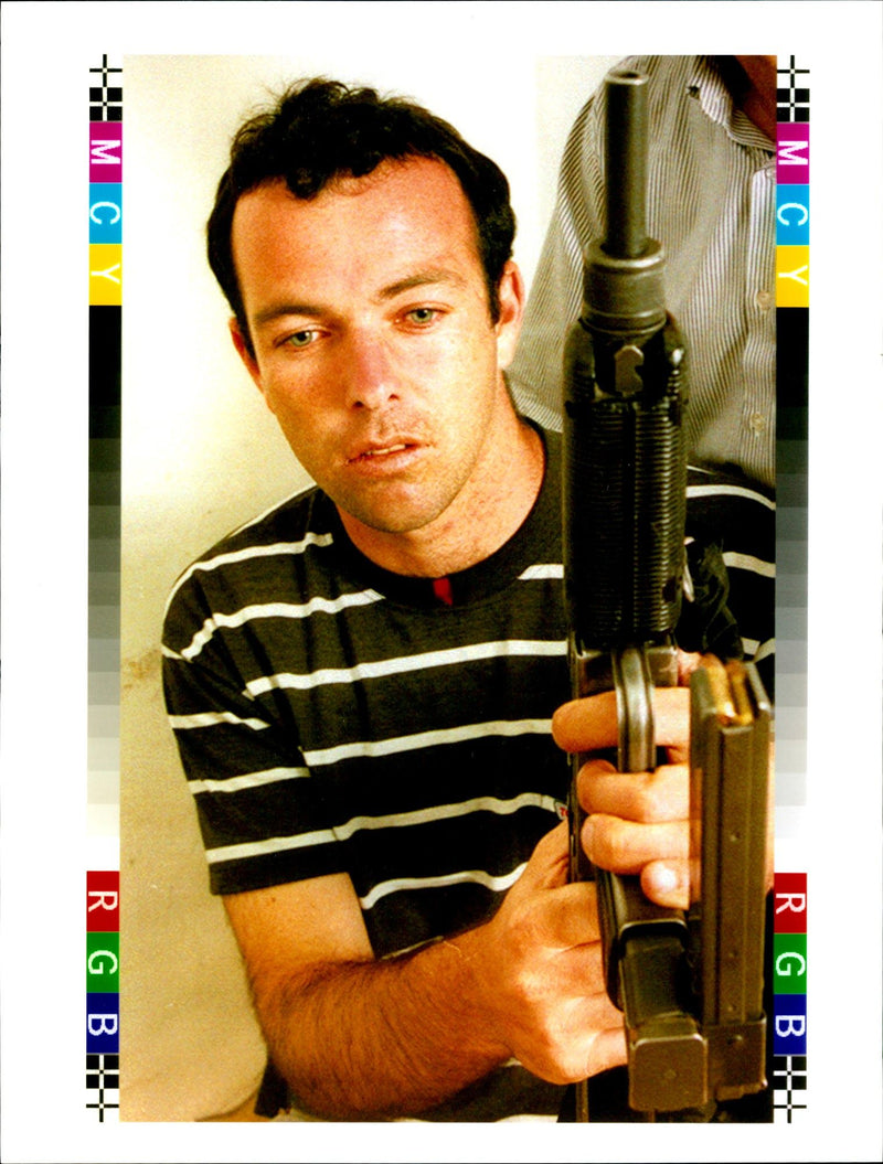 1993 ASS FILE LEAF PICTURE DESK PROOFING EYAL WRITER LEADER PUBLISHED WELL - Vintage Photograph