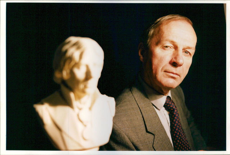 APPEL VETOV GOING KILL YOU MURDER YOURE - Vintage Photograph