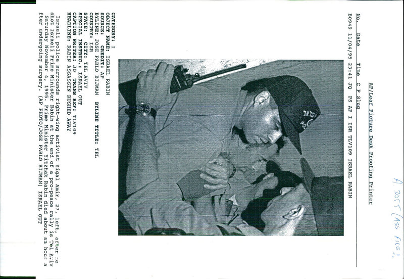 1995 MINISTER YITZHAK RABIN DIED ABOUT HOUR TONY PRIME TITLE PABLO WRITER - Vintage Photograph