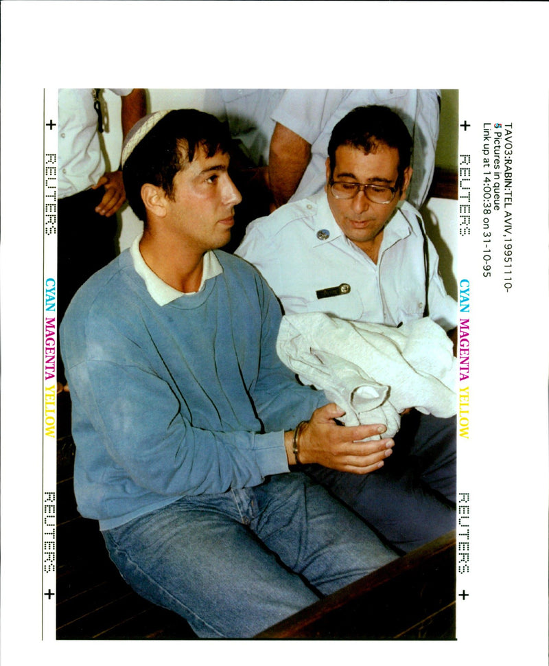 1995 MICHAEL EPSTEIN THE SIXTH SUSP TONY PRIME RABIN POLICE WRITER COUNTRY - Vintage Photograph