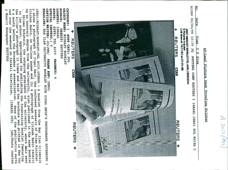 1996 LEAF TONY PRIME JERO TELEVISION WRITER FAMILY PRESIDENT PUBLISHED - Vintage Photograph