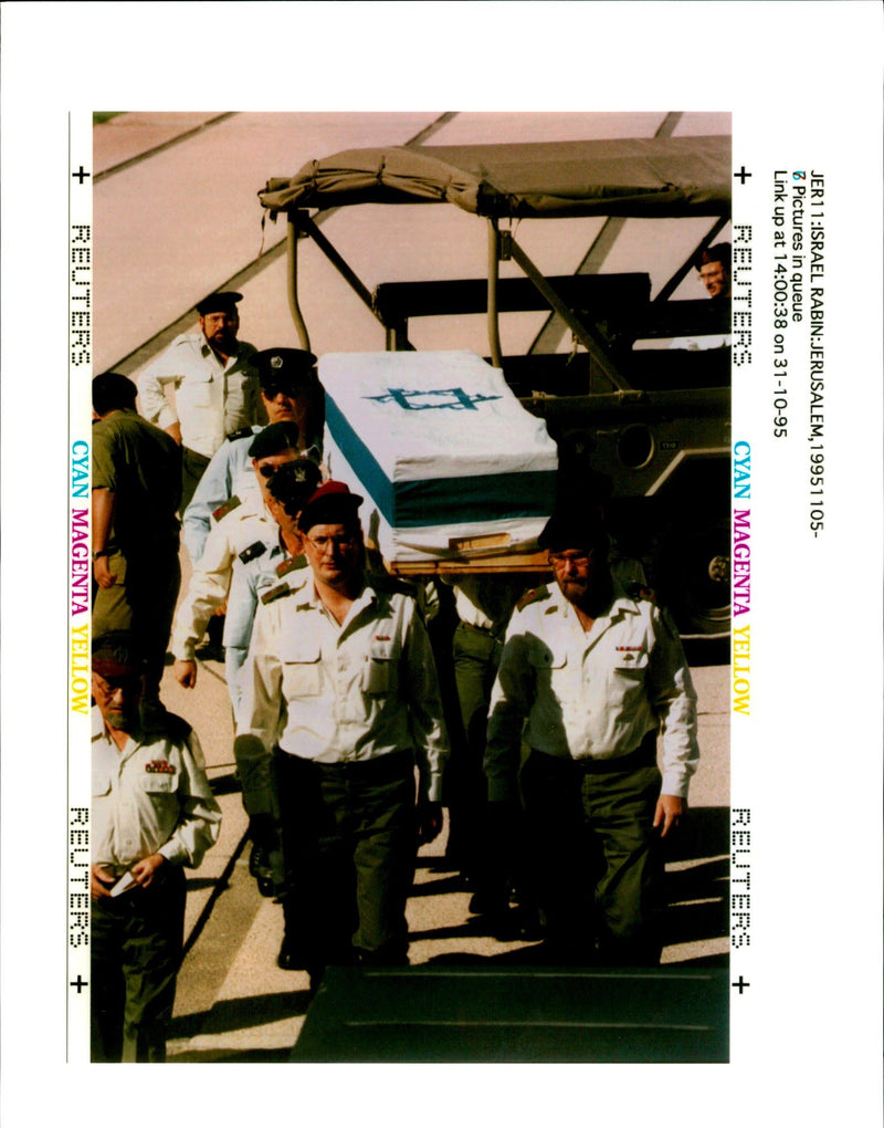 1995 YITZHAK RABIN WAS ASSASSINATED LAST TONY PRIME MILITARY WRITER POLICE - Vintage Photograph