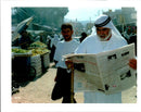 1995 PALESTINIAN MAN FROM THE CAMP BAQA YOUSEF ALLAN TITLE WRITER COUNTRY - Vintage Photograph