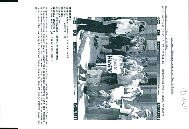 1995 STEVEN DAVID HEANEY WAS STEPHENS ORR ROBBIE PAUL OFFICER WRITER COUNTRY - Vintage Photograph