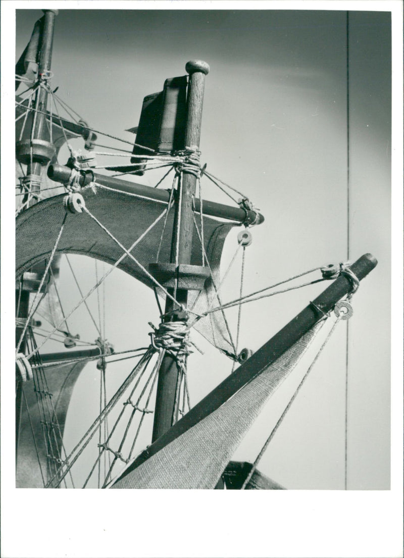 Real Wasa Detail of the Rig of the Red Month Model - Vintage Photograph